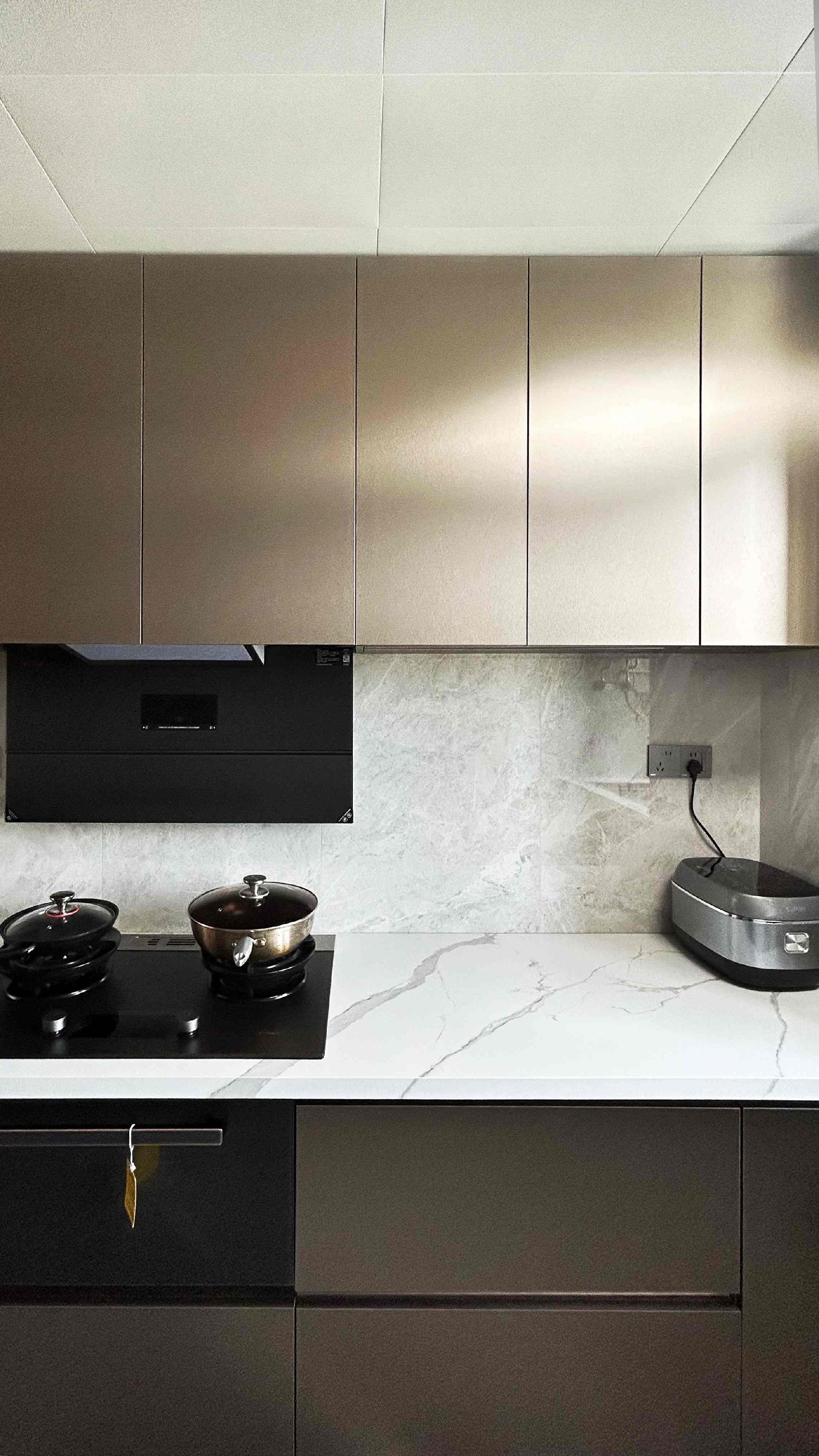 储物柜枫华国际现代简约