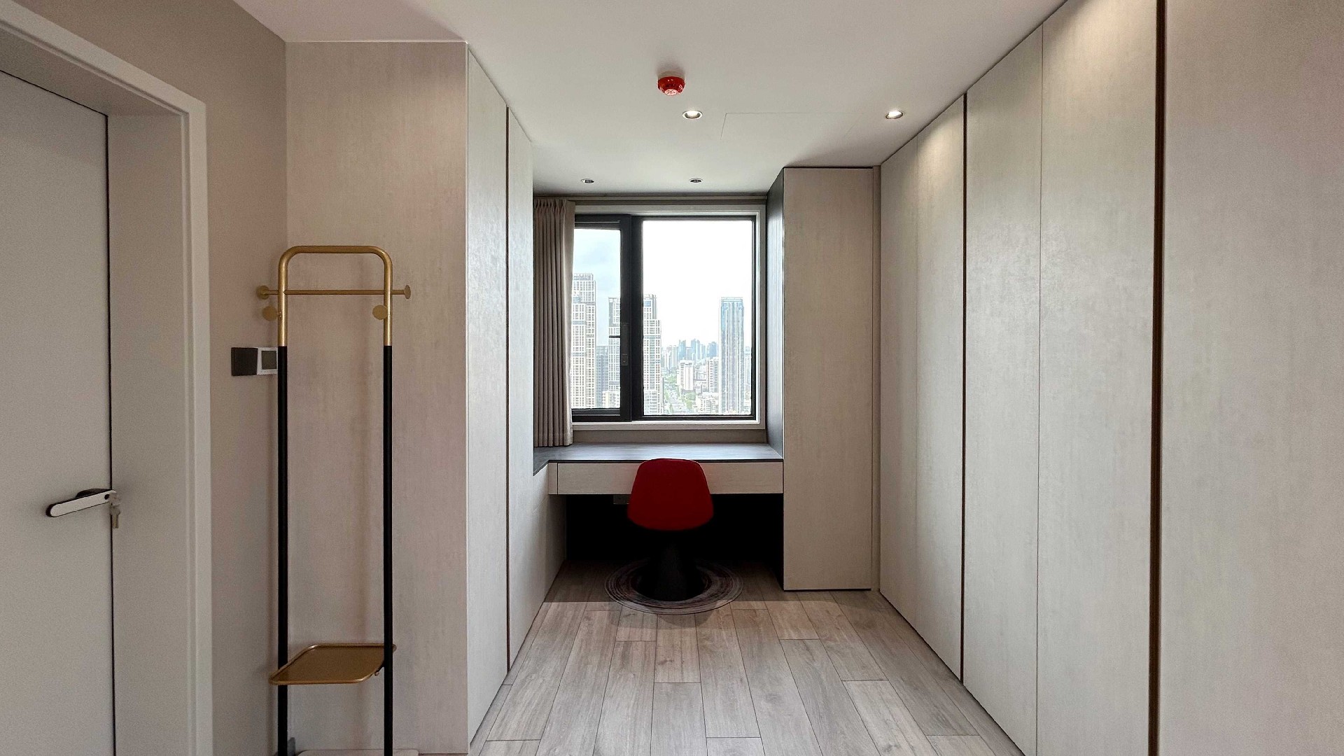 衣柜枫华国际现代简约