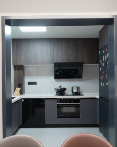 储物柜黑白灰装修，现代风装修，现代简约风装修，装修风格推荐，完工实景案例，户型改造