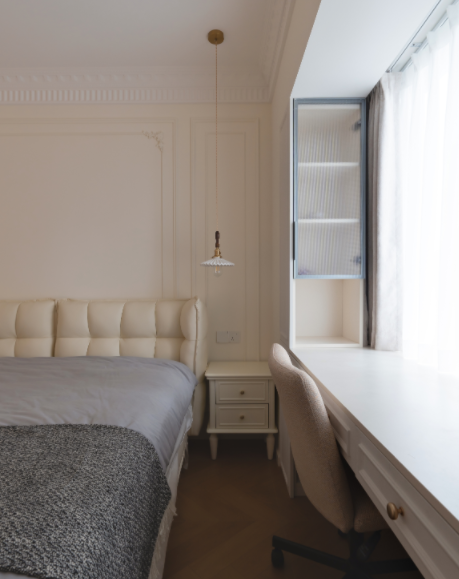 储物柜法式奶油风装修，装修实景案例，完工案例，装修灵感，装修风格设计，三居室装修设计