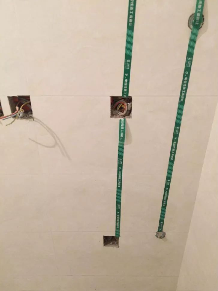 家庭装修瓷砖1.jpeg 家庭装修瓷砖1.jpeg