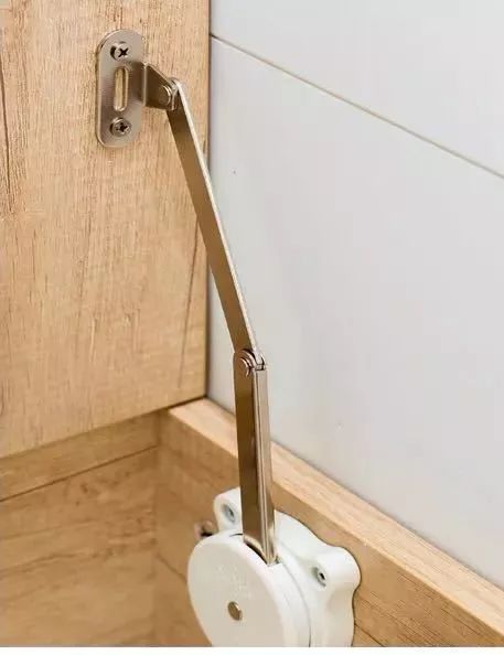 地台9.jpeg 地台9.jpeg